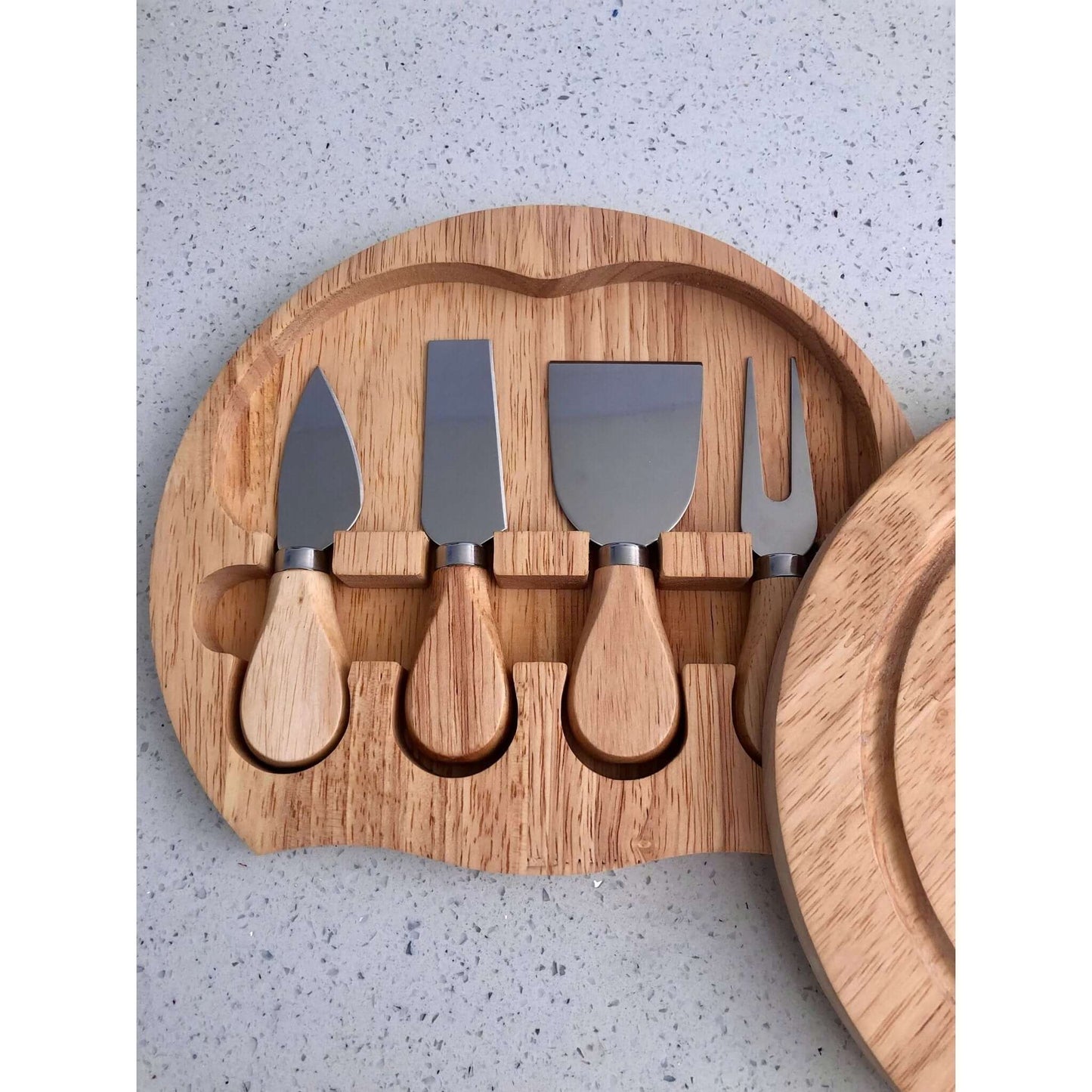 Personalised Cheese Board - 4 Knives & Hidden Drawer JSGiftboutique
