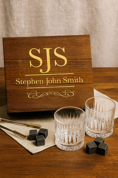 Personalised Wooden Whiskey Gift Set JSGiftboutique